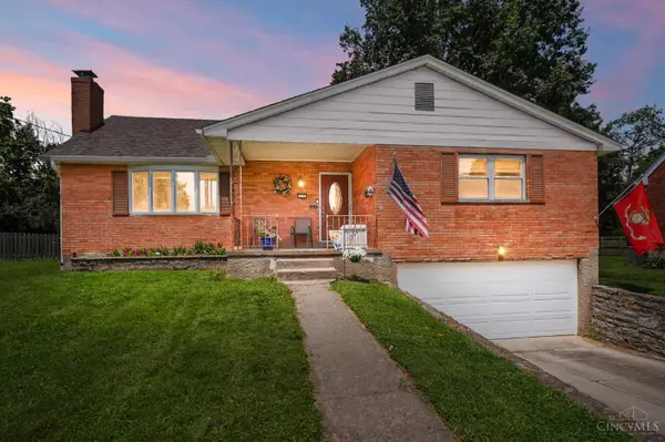 4486 Pinecroft Drive, Green Twp, OH 45211