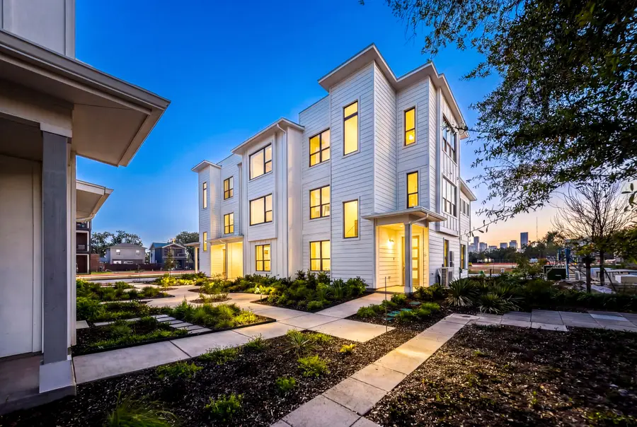 505 Burrus Place, San Antonio, TX 78210 - #2