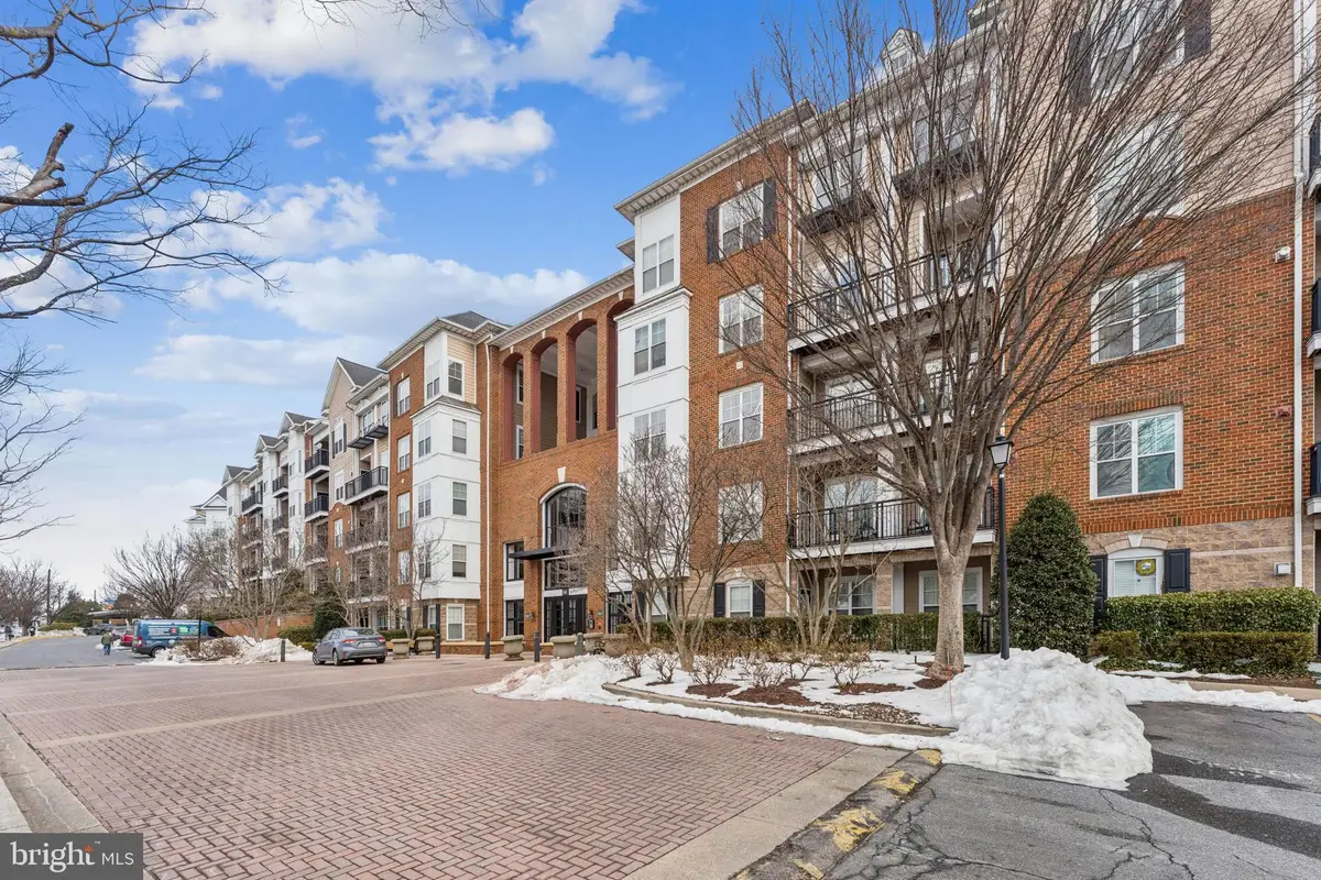 501 Hungerford Drive #Unit 137, Rockville, MD 20850 - #1
