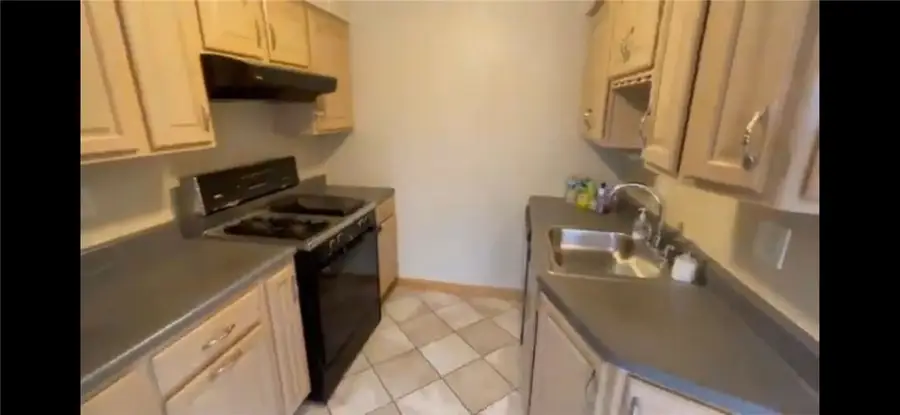 538 Pine Line Dr, Pittsburgh, PA 15237 - #2