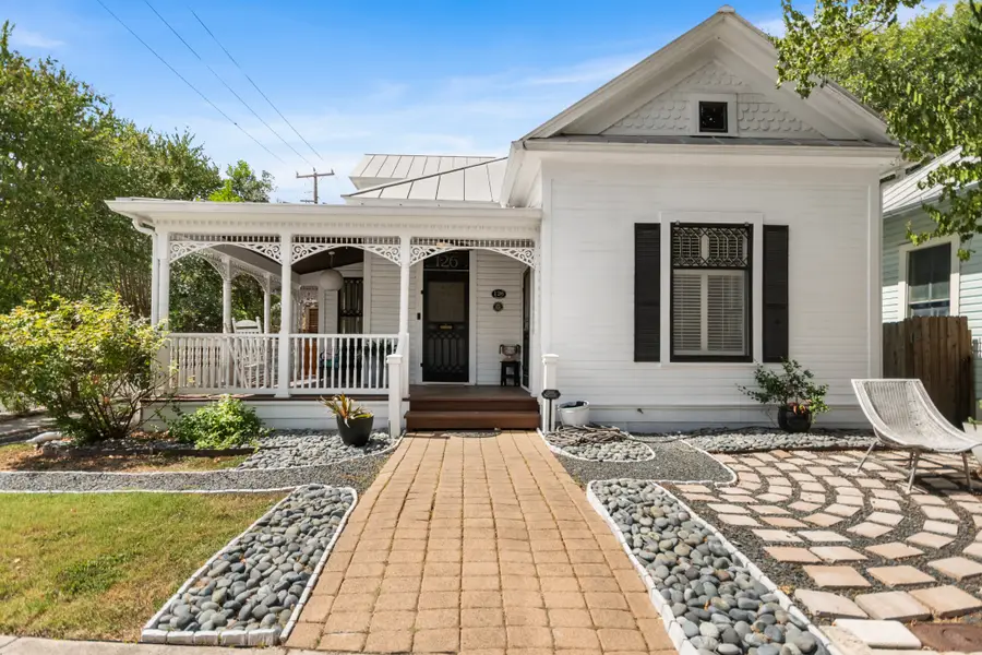 126 Daniel, San Antonio, TX 78204 - #3