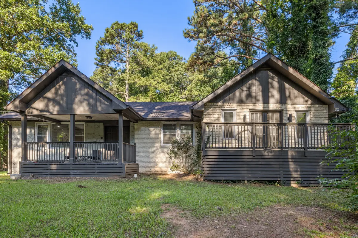 2055 Grant Road Sw, Atlanta, GA 30331 - Image #1