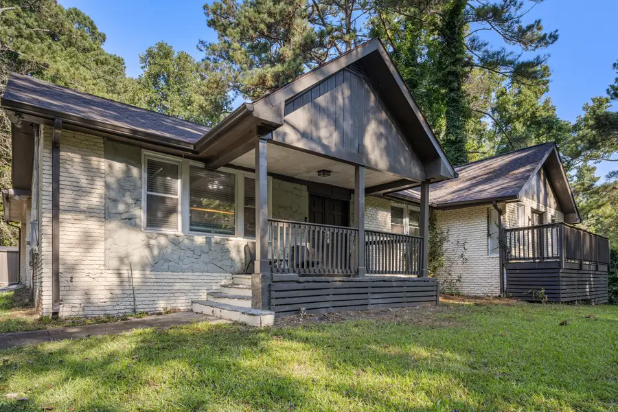 2055 Grant Road Sw, Atlanta, GA 30331 - Image #2