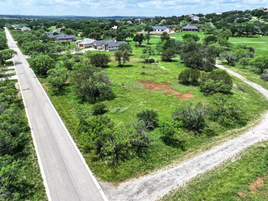 105 Left Ward, Horseshoe Bay, TX 78657 - Image #2