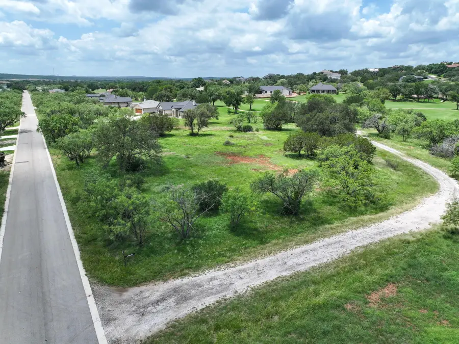 105 Left Ward, Horseshoe Bay, TX 78657 - Image #3