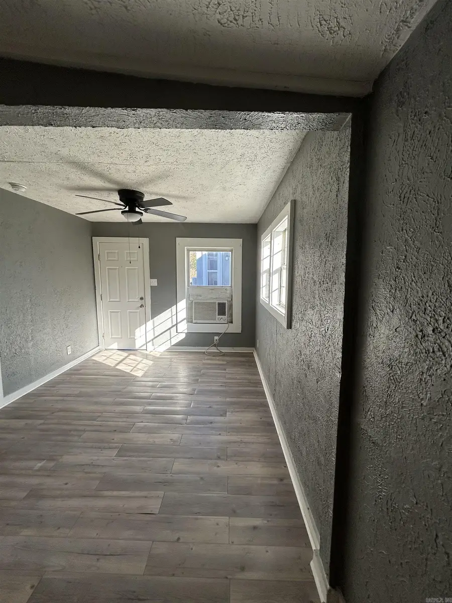 407 Henry    Unit 5 Street, Hot Springs, AR 71901 - #3