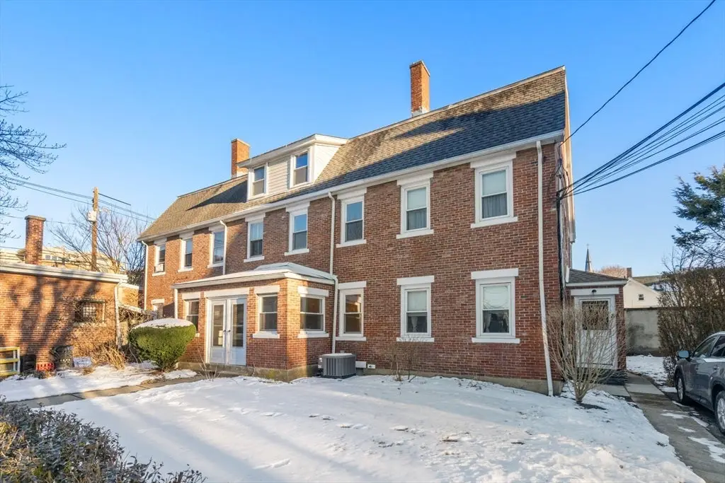 6 Clinton Street #6, Newton, MA 02458 - Image #1