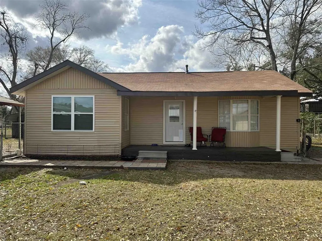 551 N Crocker Street N, Sulphur, LA 70663 - #1