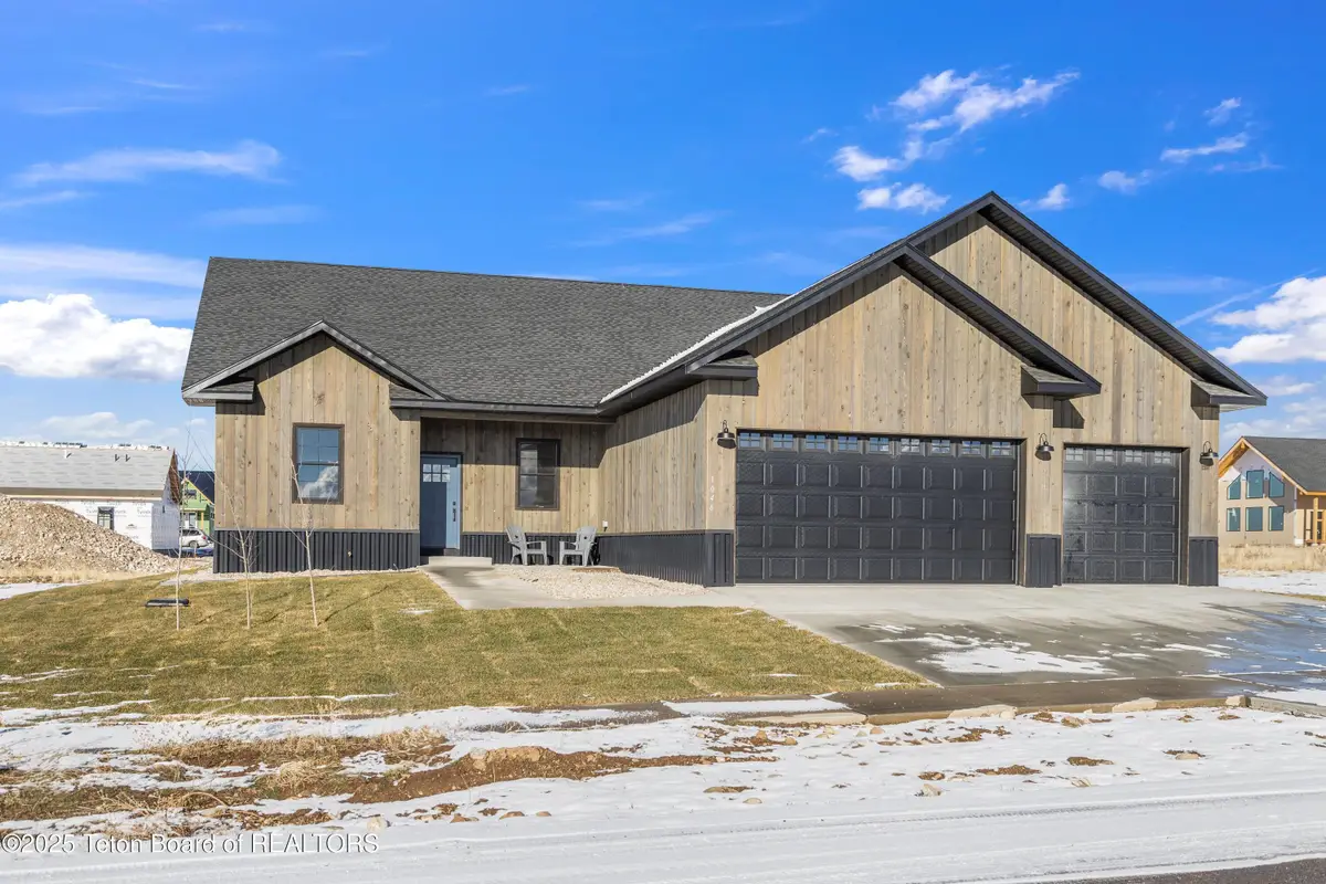 1046 Pawnee Rd, Driggs, ID 83422 - #1