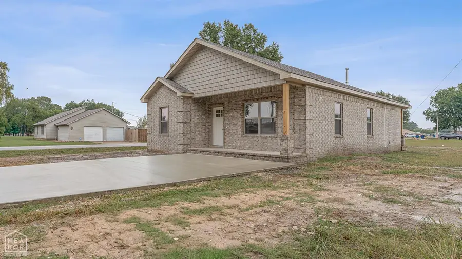 526 Cook, Gosnell, AR 72315 - Image #2