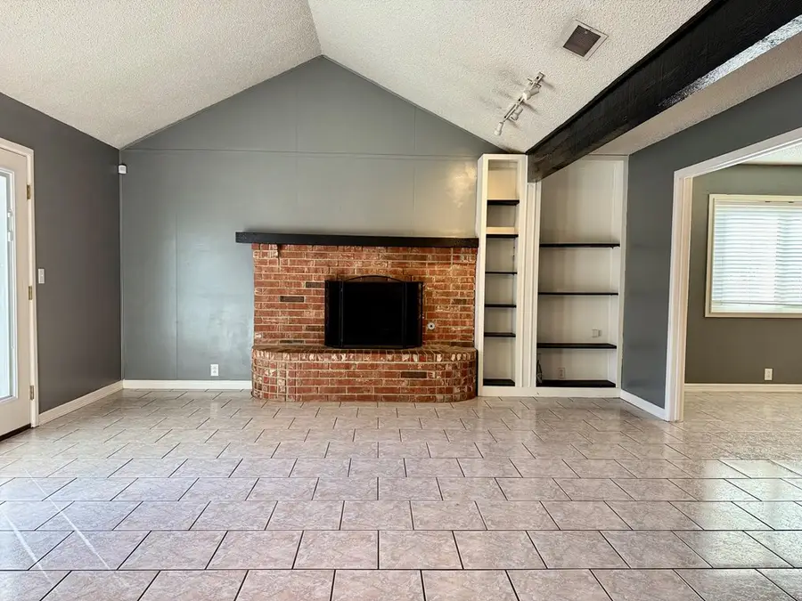 2515 Emerson Dr, Midland, TX 79705 - #2