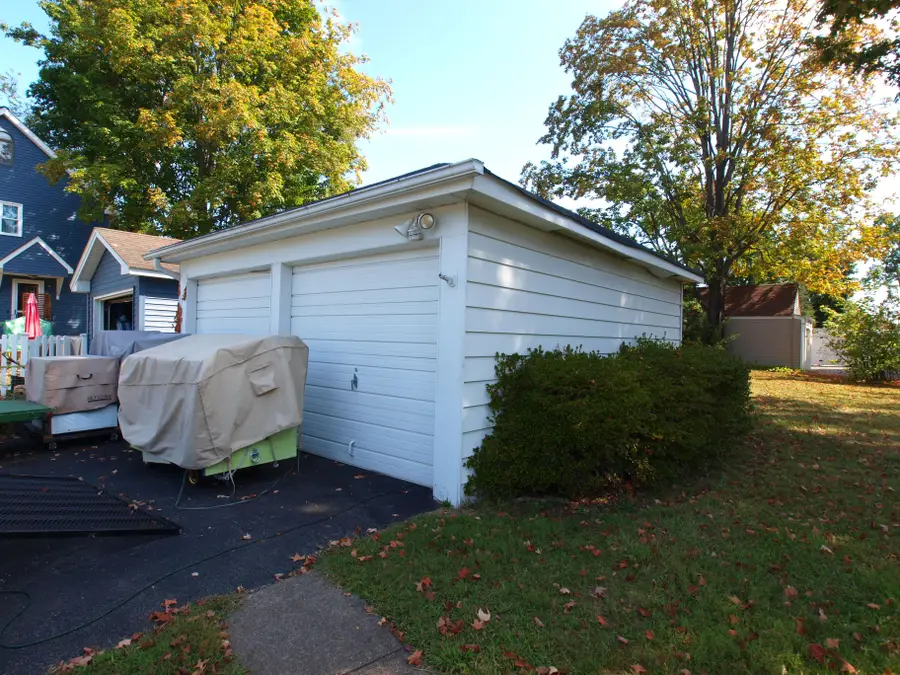 48 Caroline Avenue, Pequannock Township, NJ 07444 - Image #3