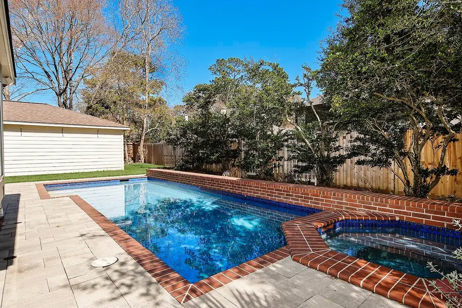 6 Thornbush Place, The Woodlands, TX 77381 - #2