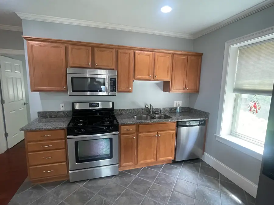 1746 Lonsdale Avenue #A, Lincoln, RI 02865 - #3