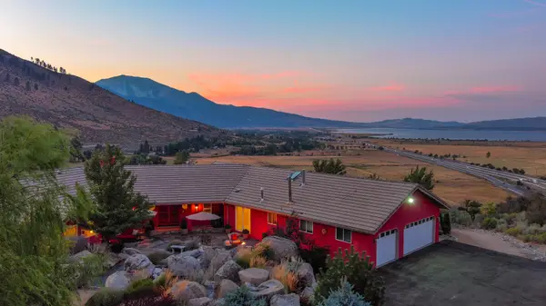 8045 List Country Road, Washoe Valley, NV 89704