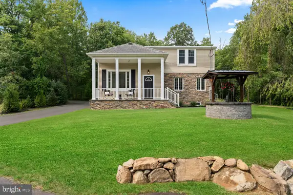 300 Rock Rd E, LAMBERTVILLE, NJ 08530