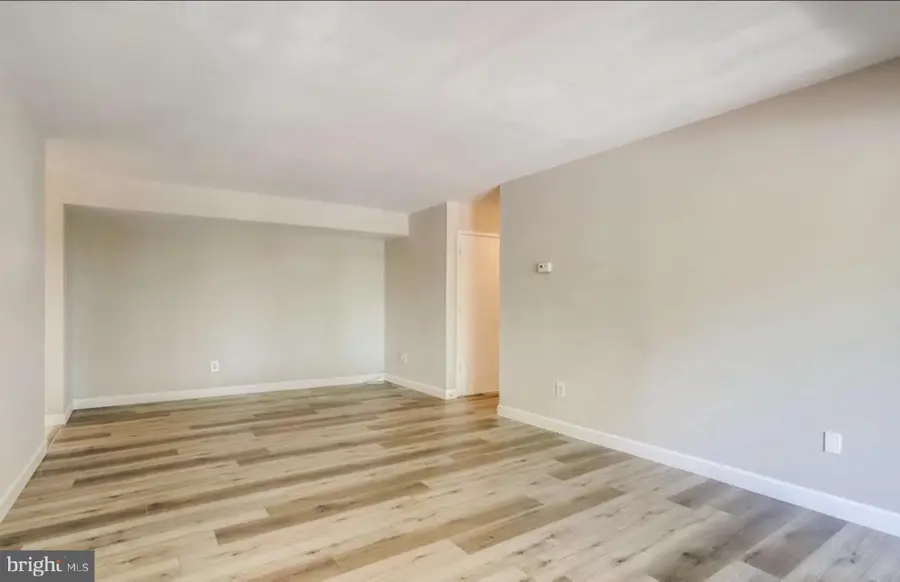 527 Florida Avenue #Unit 104, Herndon, VA 20170 - #3