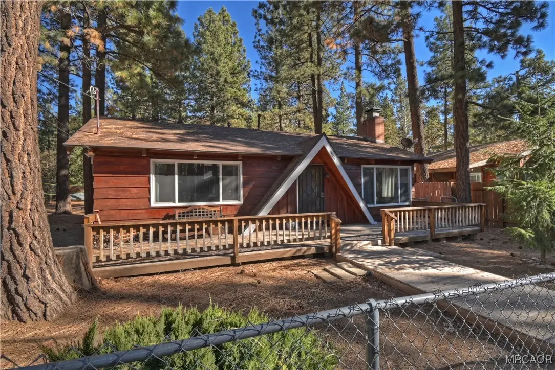 936 Wendy Ave, Big Bear City, CA 92314 - Image #1