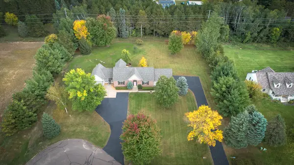 33718 Washington Street Ne, Cambridge, MN 55008
