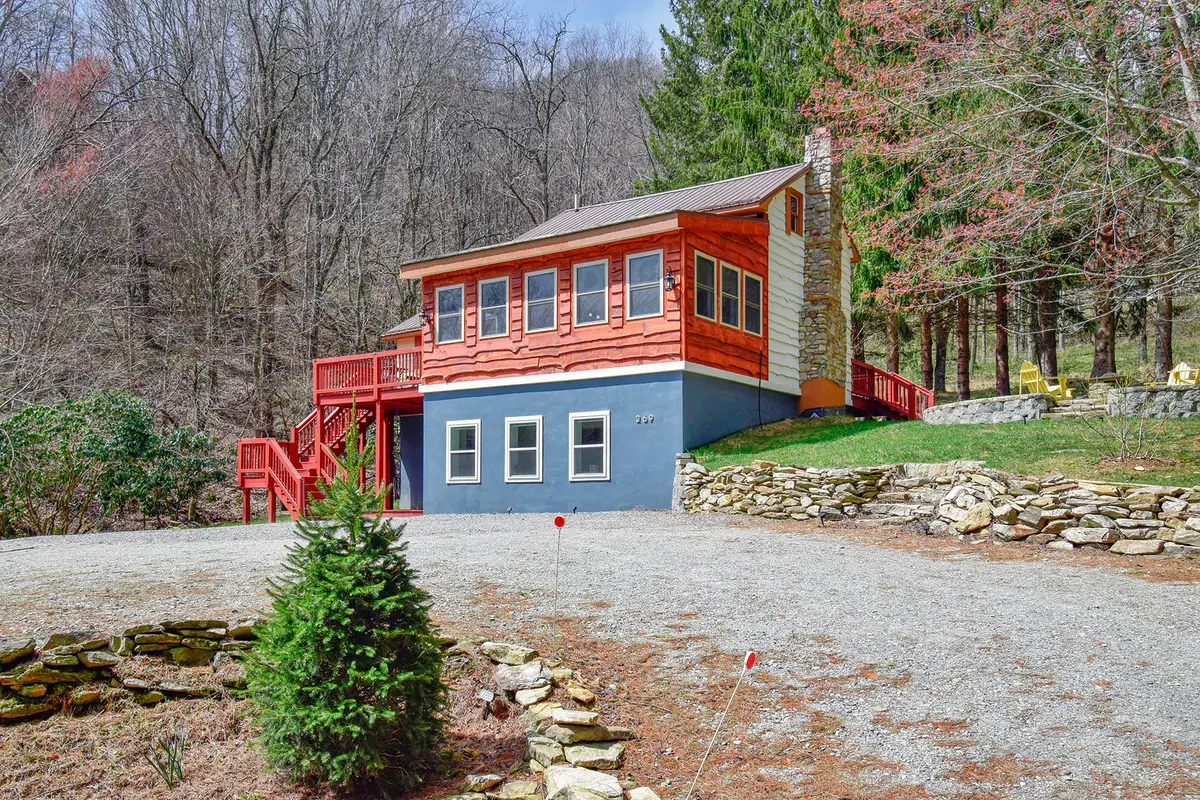 269 Willow Mountain Drive, Vilas, NC 28692 - Image #1