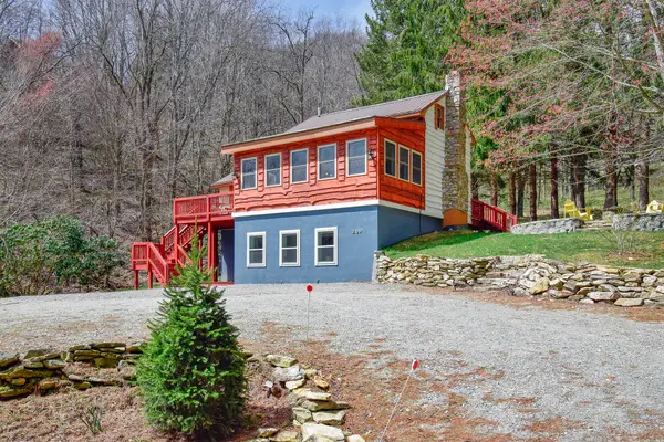 269 Willow Mountain Drive, Vilas, NC 28692