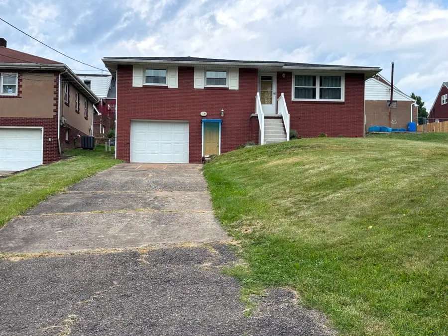 213 St. Ann Way, Weirton, WV 26062 - #2