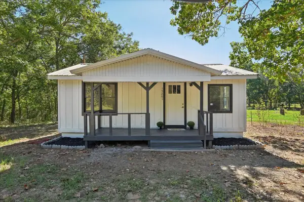 15201 Indian Road, Kellyville, OK 74039