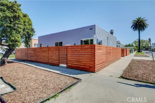 3626 S Cimarron Street, Los Angeles, CA 90018 - #2