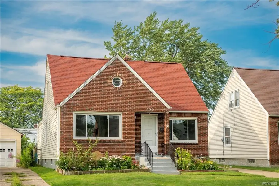 223 Renwood Avenue, Buffalo, NY 14217 - #3