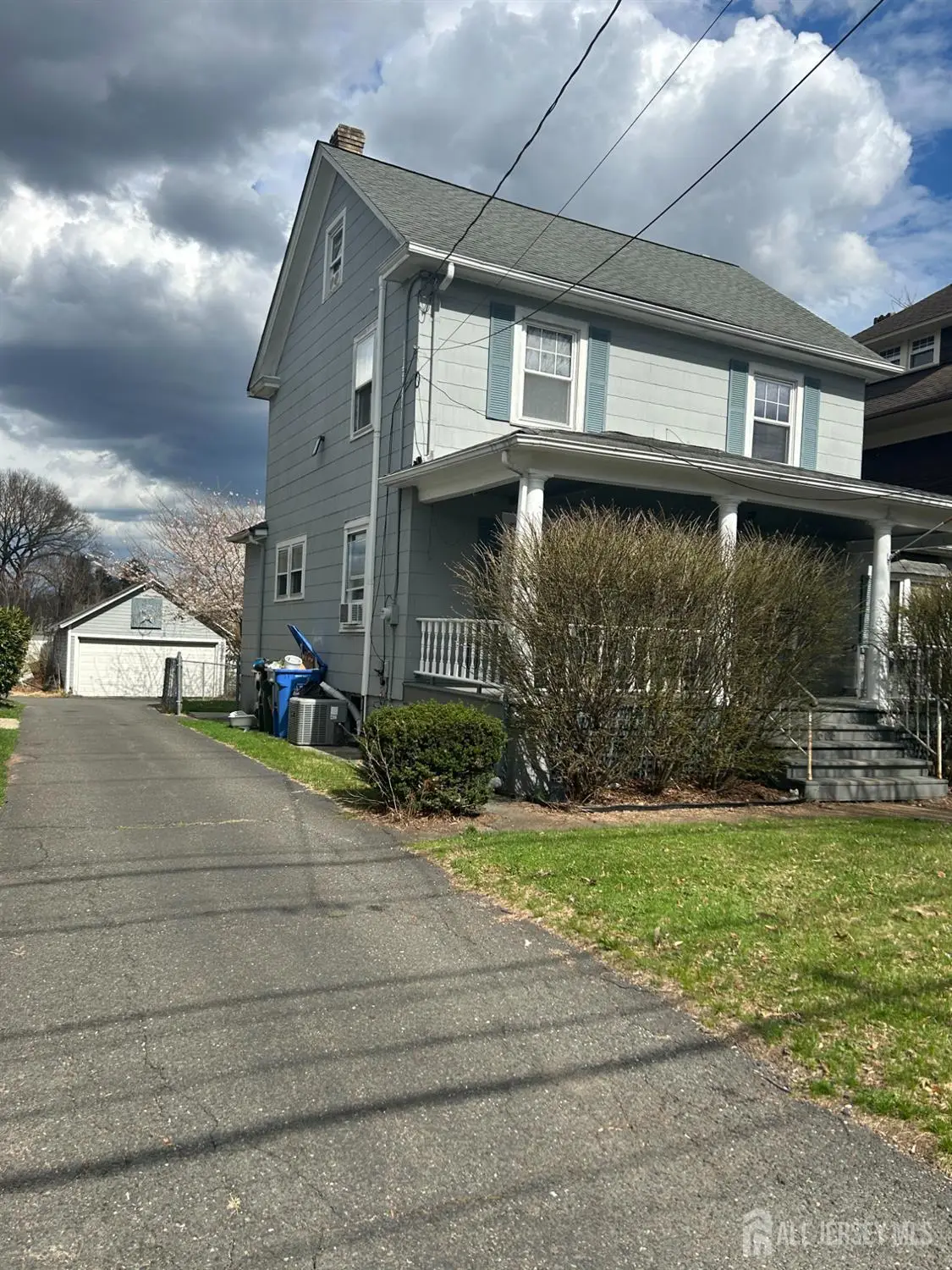 606 N Washington Ave, Dunellen, NJ 08812 - #1