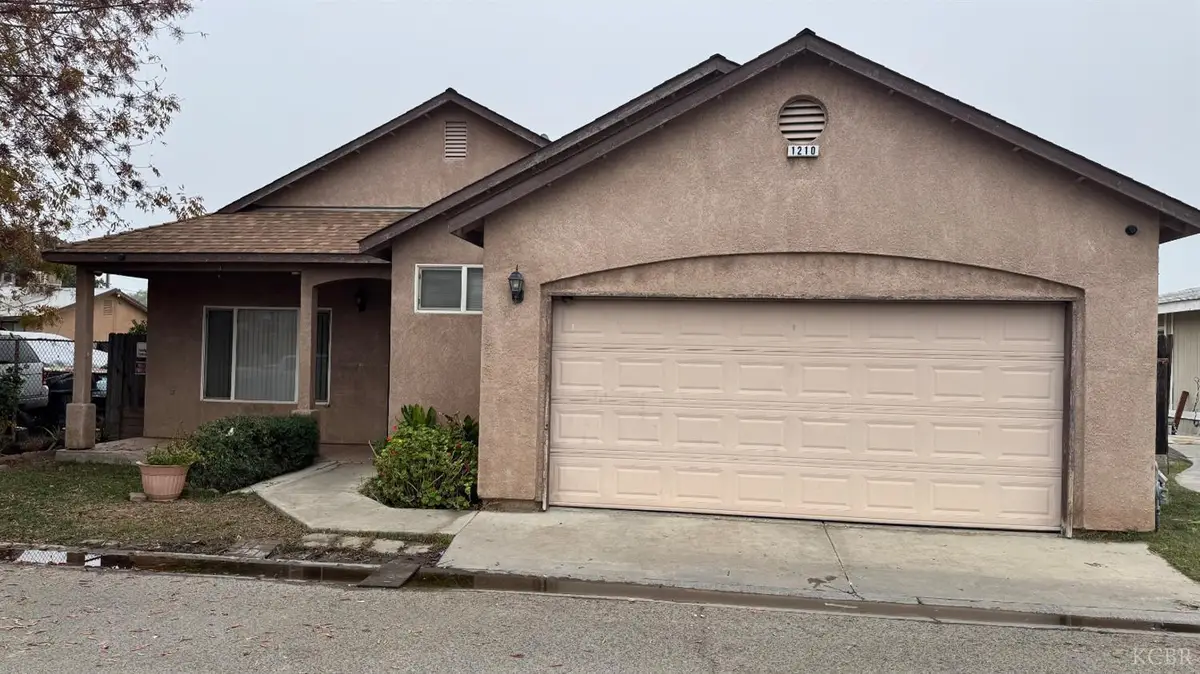 1210 Village Drive, Corcoran, CA 93212 - #1