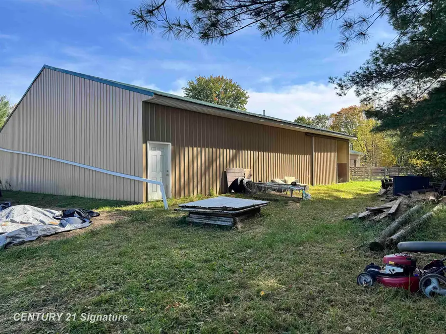 1232 S Eight Mile, Midland, MI 48640 - #2