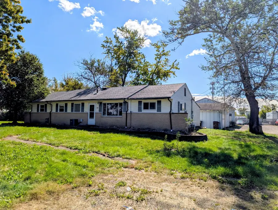 21 E Romeo Road, Romeoville, IL 60446 - #3