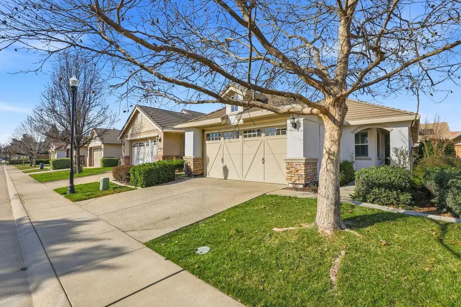 7713 Peak Forest Way, Elk Grove, CA 95757 - #3