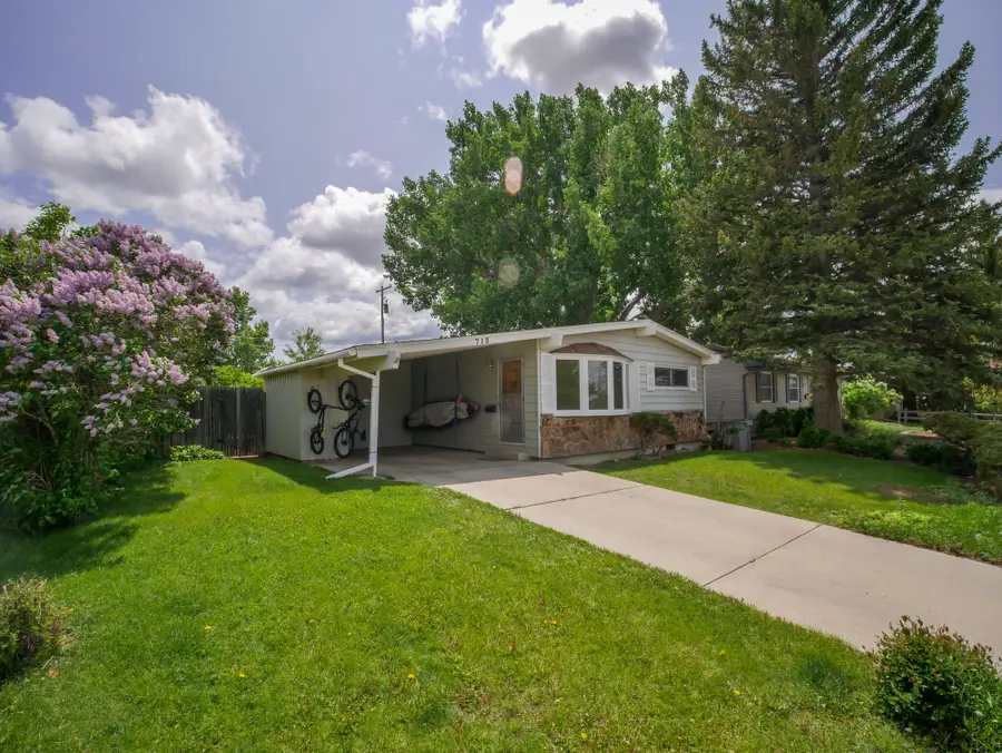 210 Brickyard Ct, Sheffield, IA 50475 - Image #2