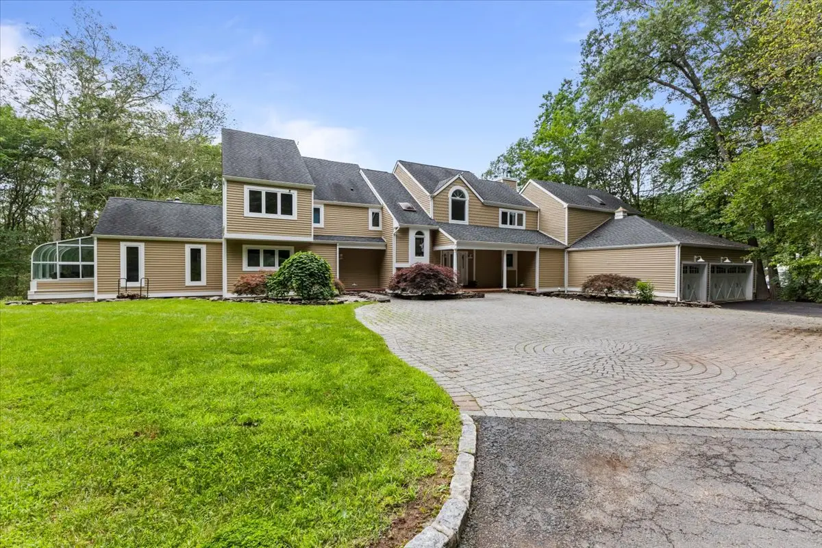 101 Rippling Brook Way, Bernardsville, NJ 07924 - #1