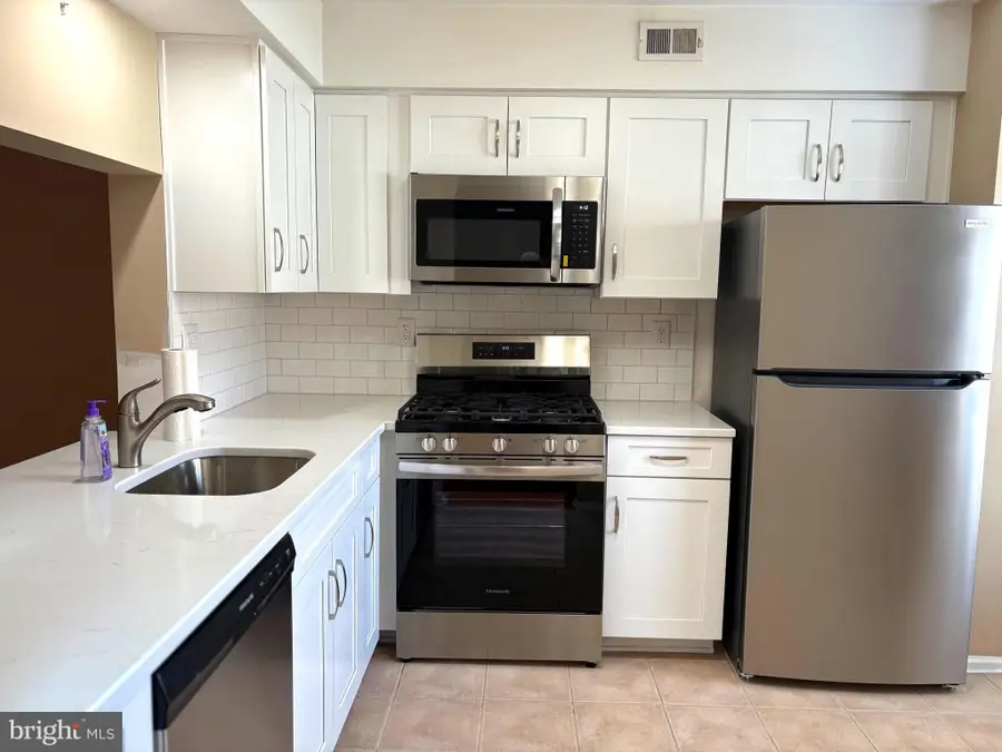 3804 ABERDEEN LANE, Blackwood, NJ 08012 - Image #2