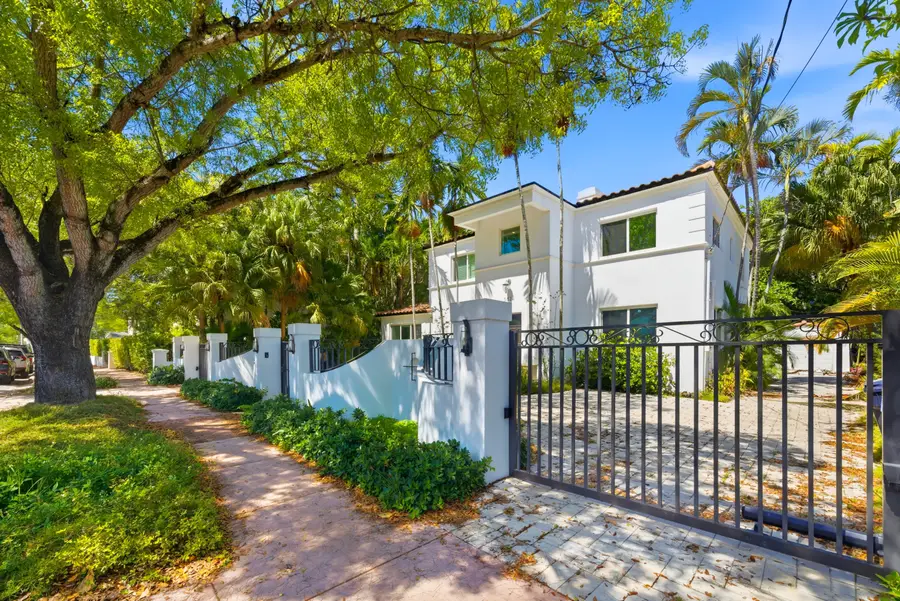 5824 Alton Rd, Miami Beach, FL 33140 - #2