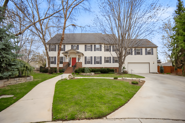 3018 E Parkriver Drive, Boise, ID 83706