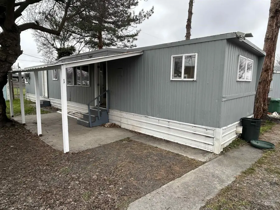 631 Warner Ave. unit: 1, Lewiston, ID 83501 - #2