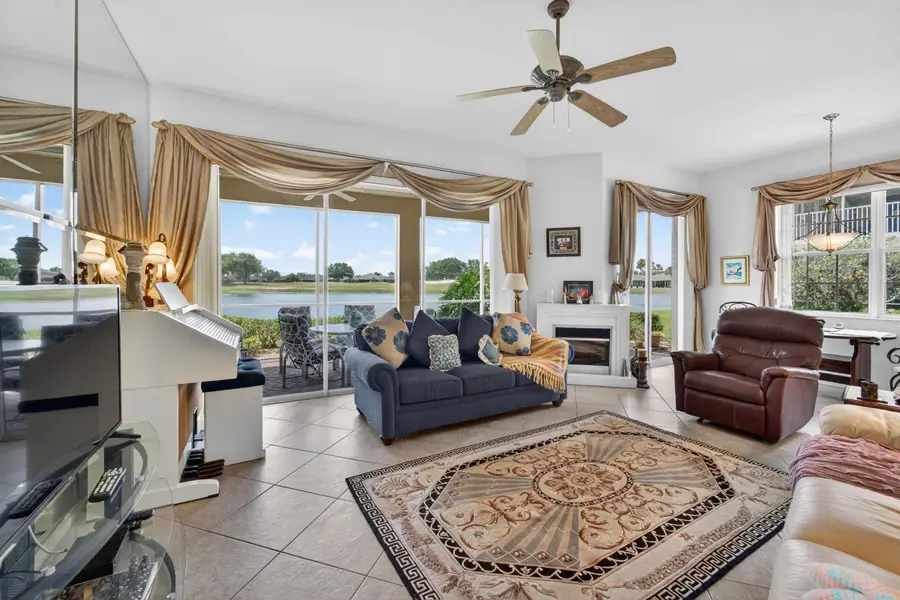 1364 Emerald Dunes Drive, Sun City Center, FL 33573 - #2