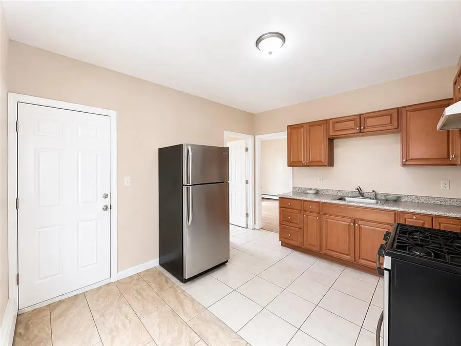 6 Bloomingdale Avenue , 1, Pawtucket, RI 02860 - #3