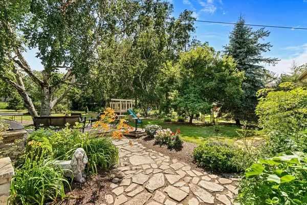 736 Lasso Lane, Eagan, MN 55123