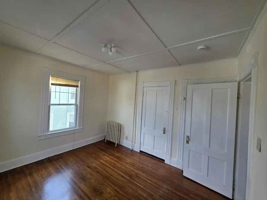 37 Chase Ave #2nd Floor, Springfield, MA 01108 - #3
