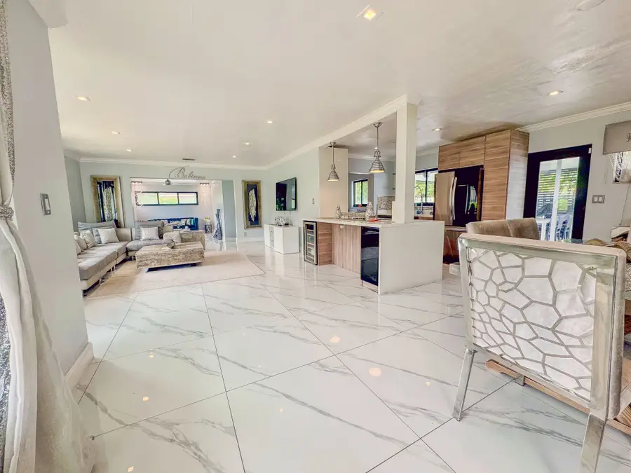 201 NE 26th Ave, Pompano Beach, FL 33062 - #2