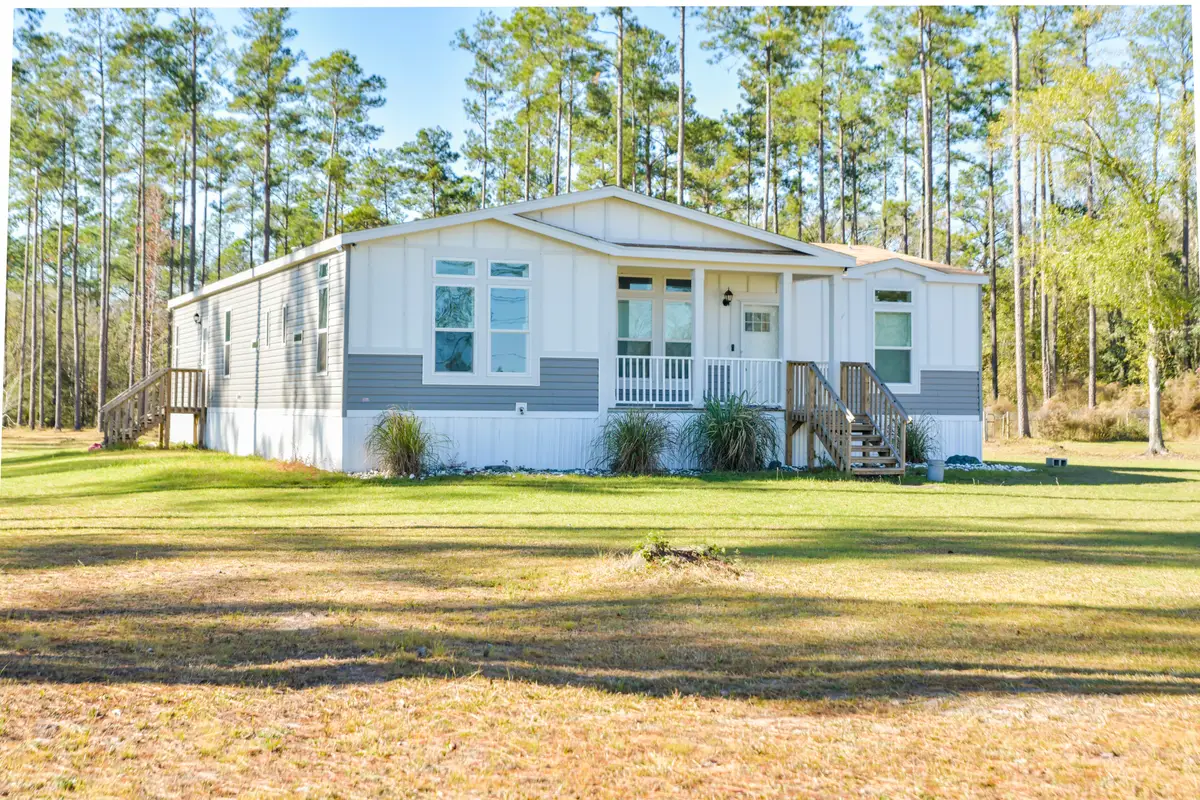 978 Springhill Road S, Kingsland, GA 31548 - Image #1