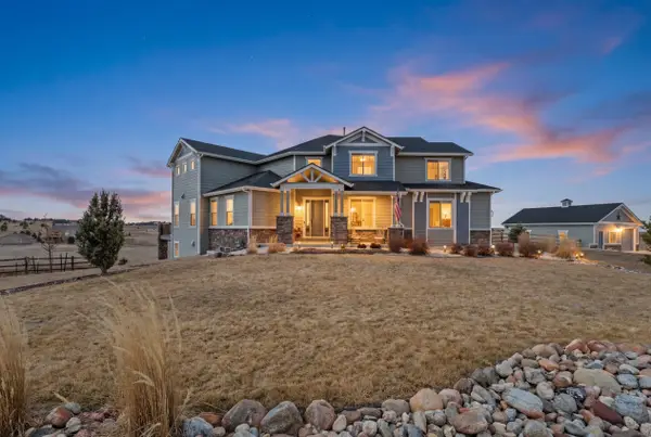 32335 Legacy Ridge Street, Elizabeth, CO 80107