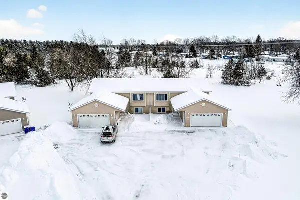 2473 Woodcock, Traverse City, MI 49685