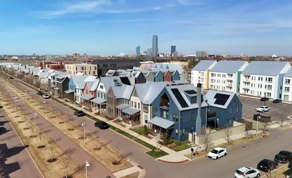 1924 Runway Boulevard, Oklahoma City, OK 73108