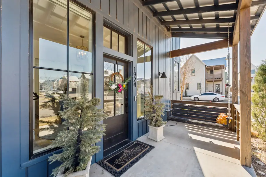 1924 Runway Boulevard, Oklahoma City, OK 73108 - #3